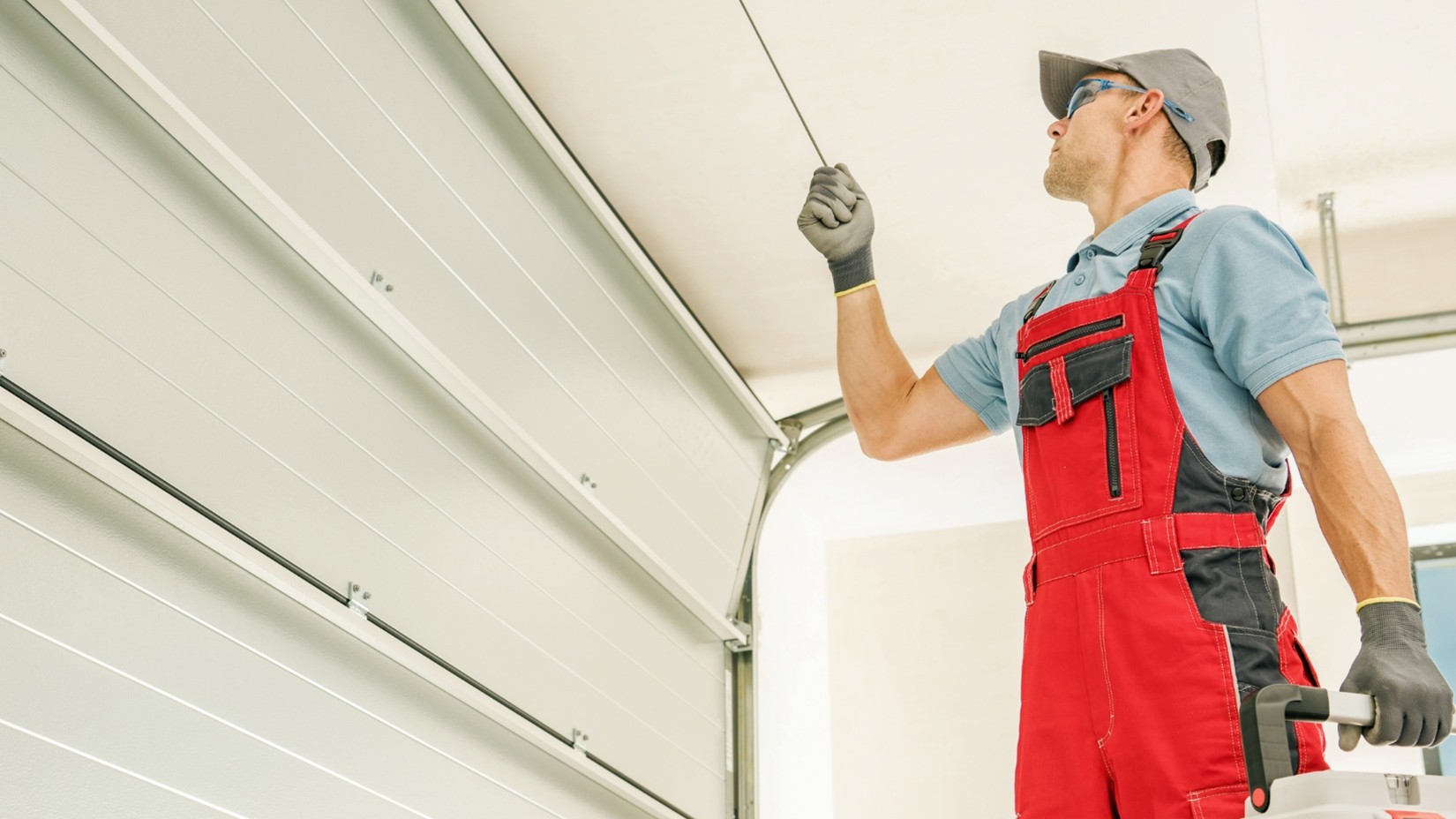 garage door repair in Raymore